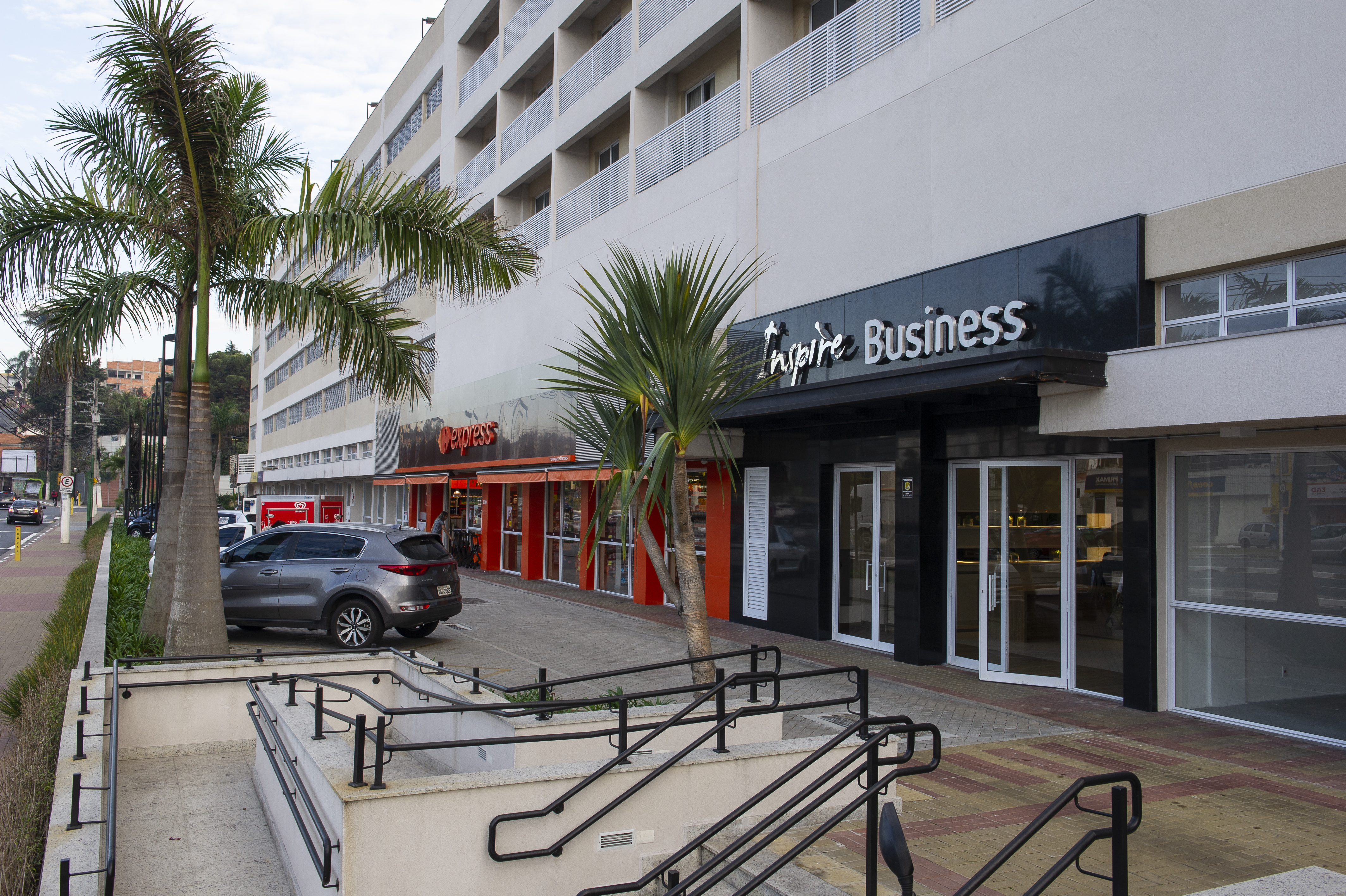 Fachada - Inspire Business