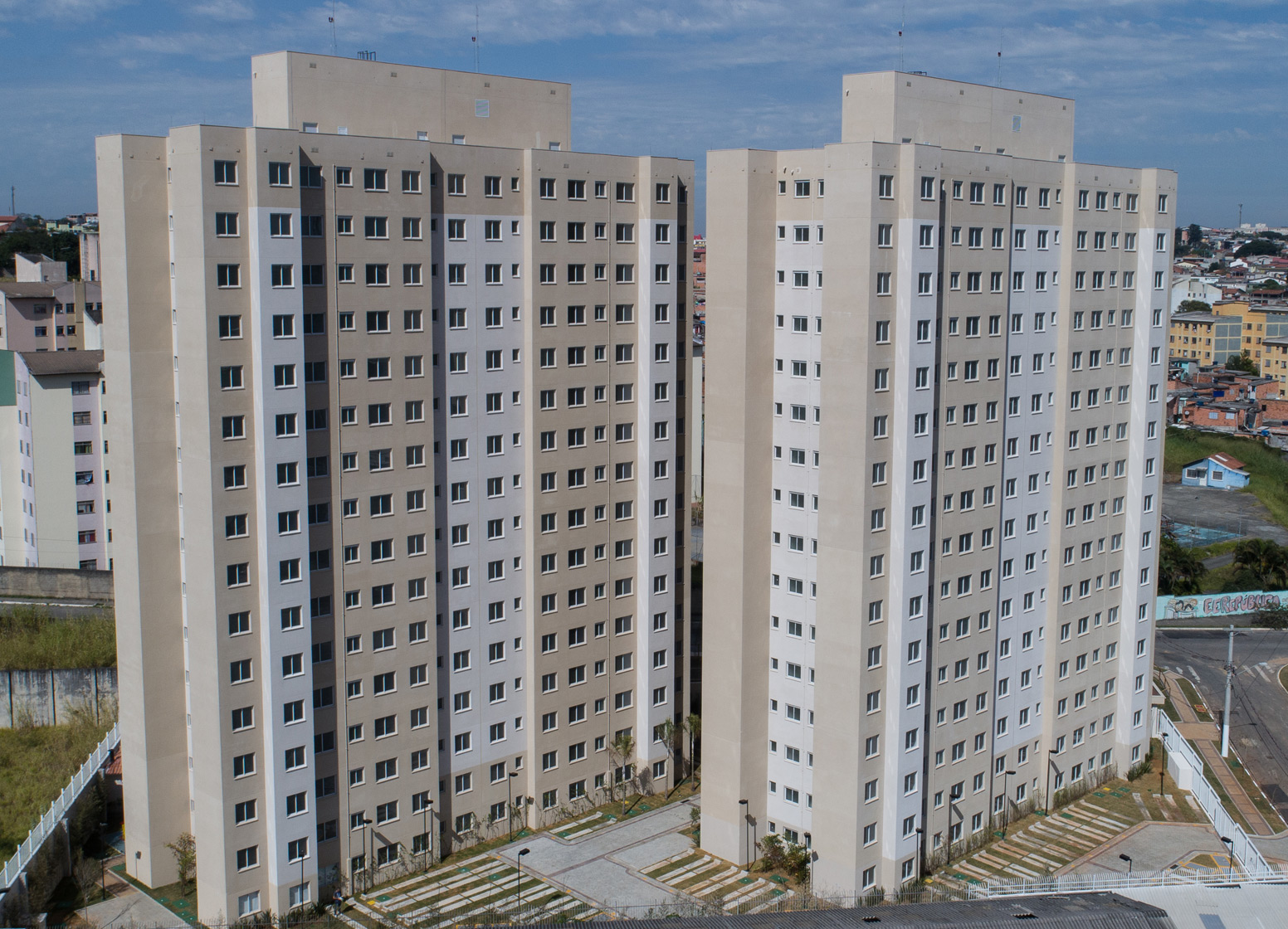 Fachada - Plano&amp;Parque Ecológico