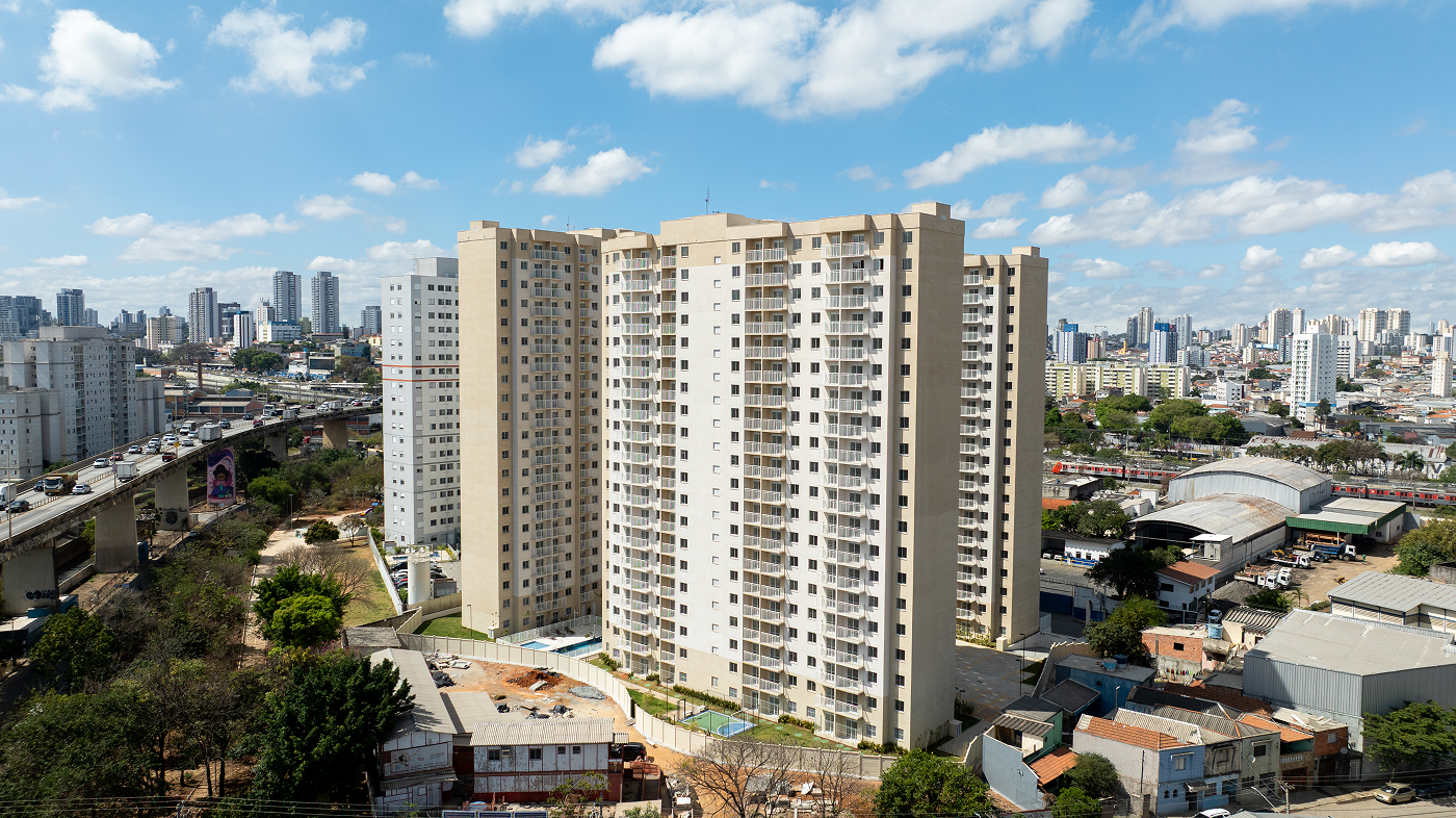 Fachada  - Plano&amp;Estação Penha